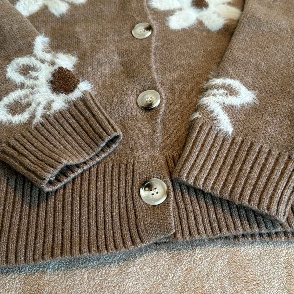 Brown Knit Cardigan/Sweater with Flower Detail. Sz S. NWT - Picture 4 of 8
